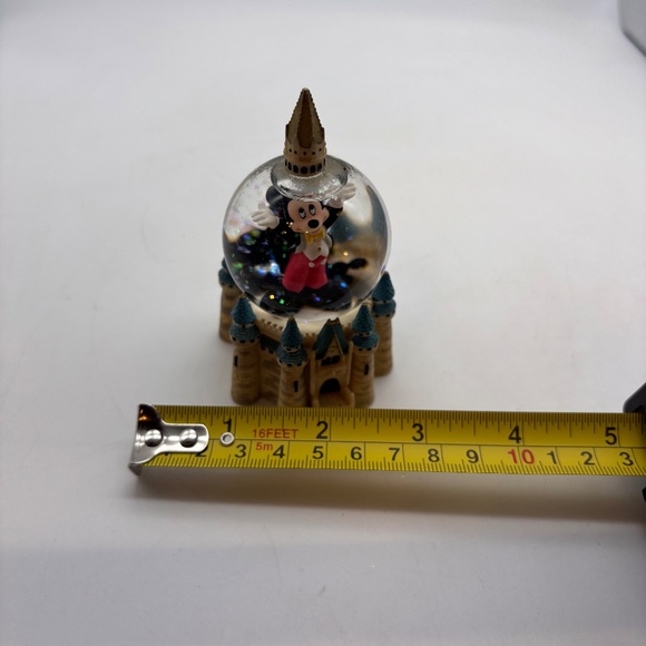 Disney WDW Parks Mickey Mouse and Castle Collectible Mini Water Snow Globe - Picture 7 of 8